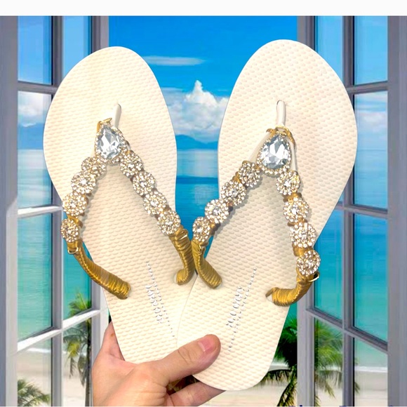 Crystal Beach Flip Flops/sandals, Rhinestone Bling Shoes Size 5 1/2- 6 Old Navy - Picture 4 of 15